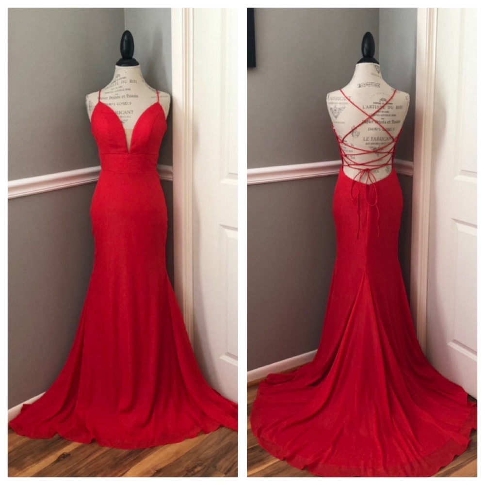 NEW STUDIO 17 SZ 8 RED SHIMMER CHIFFON TIE BACK FORMAL EVENING GOWN